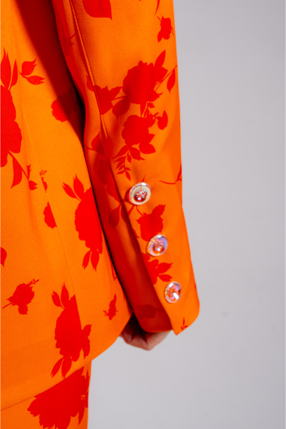 Flora Open-Back Blazer